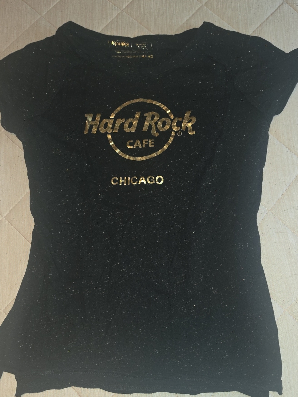 Hard Rock Cafe Black Short Sleeve Tee with Gold Chicago Logo